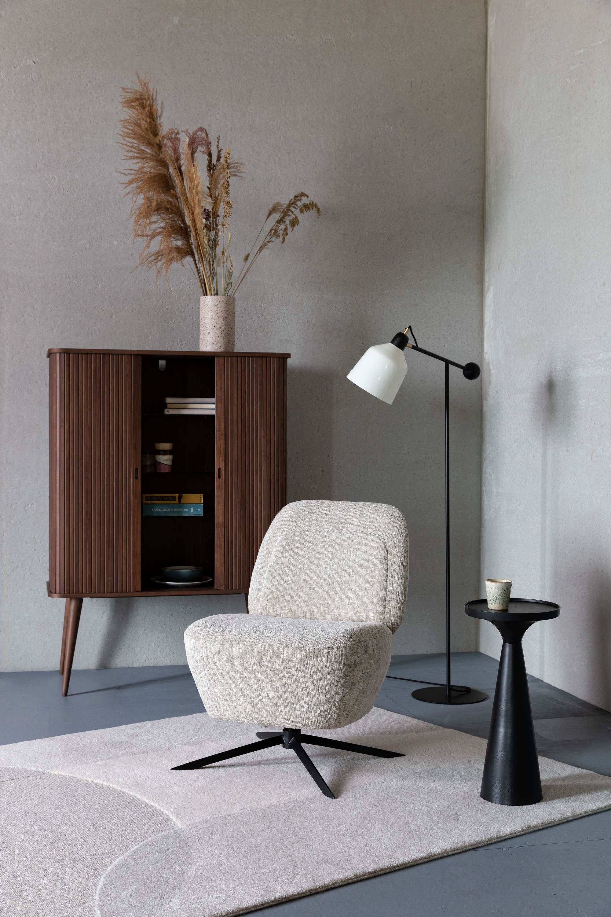 Zuiver Floss Black Aluminum Round Side Table